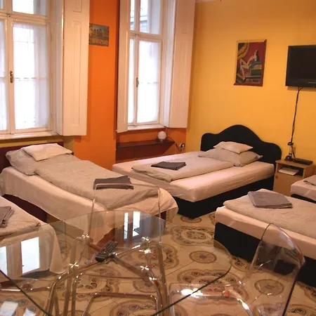 Astoria Centrum Studio *